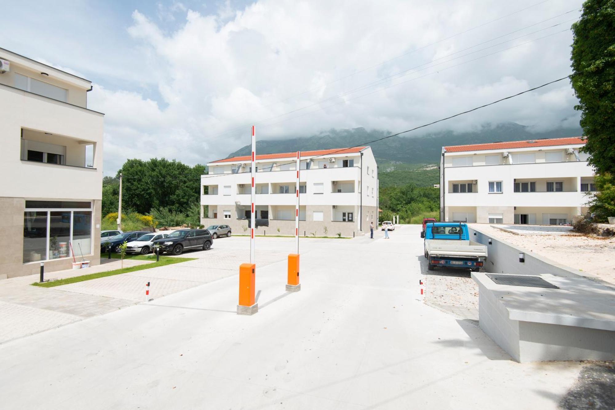 Al Mare Apartments Kotor Kültér fotó